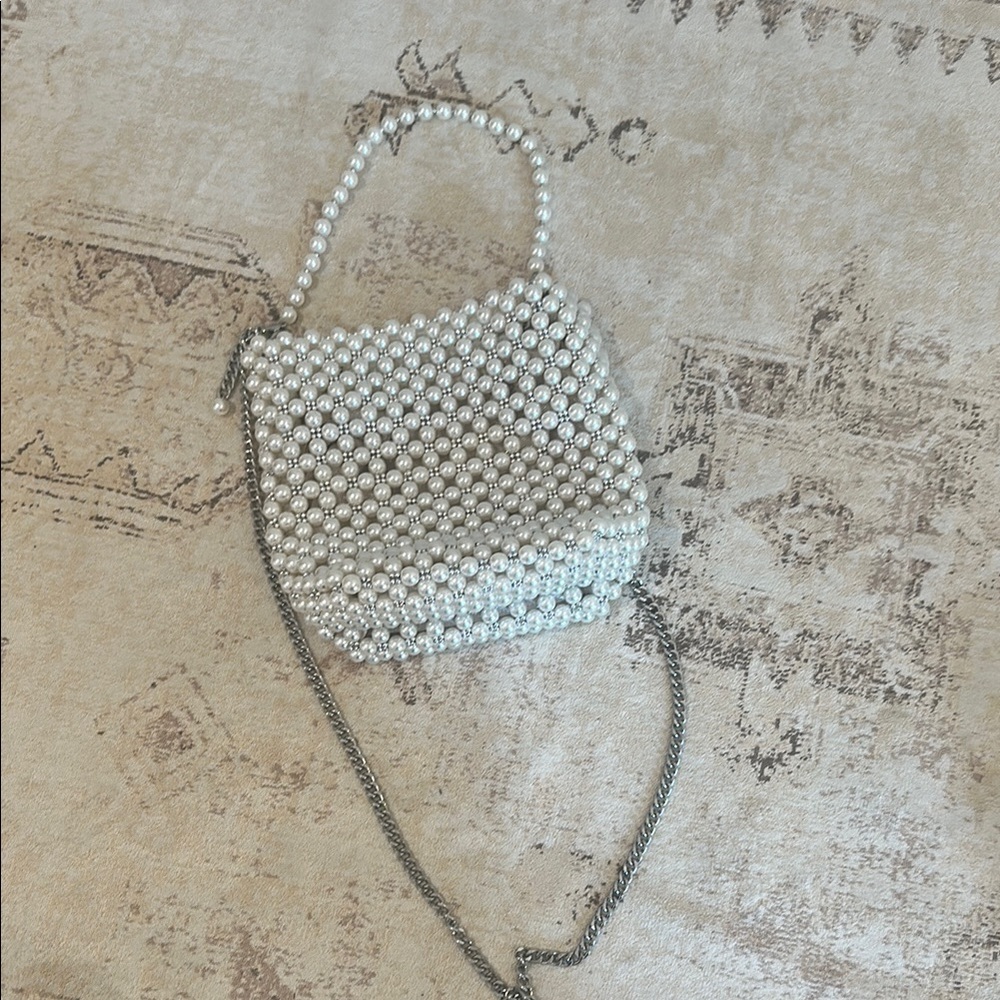 Elegant Zara Pearl Beaded Handbag